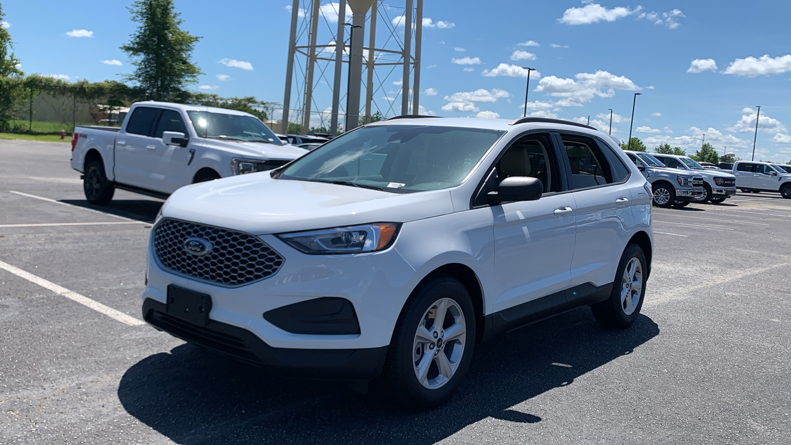 2024 Ford Edge SE 3