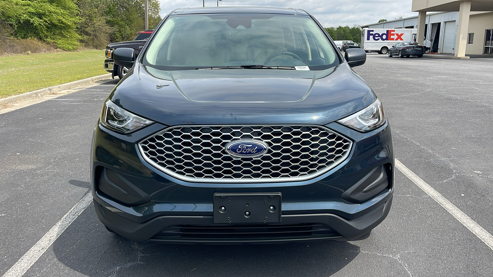 2024 Ford Edge SE 3