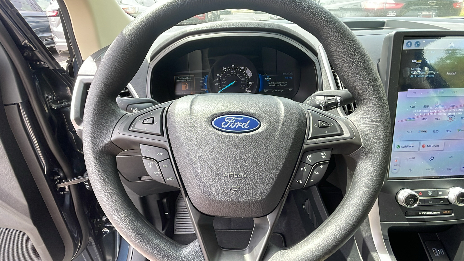 2024 Ford Edge SE 22