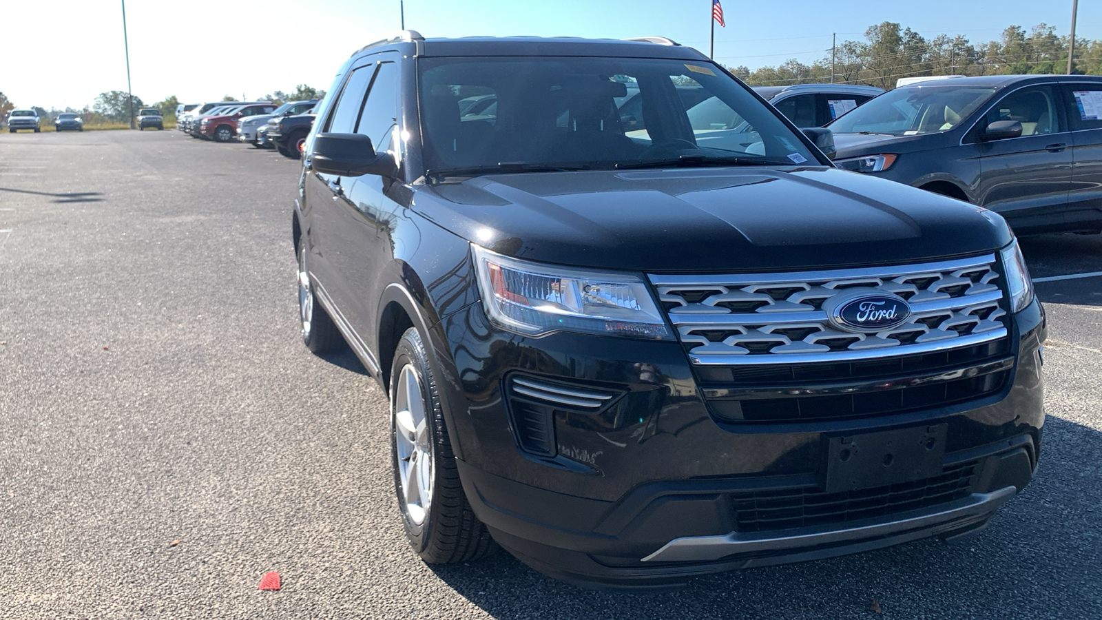 2019 Ford Explorer XLT 1