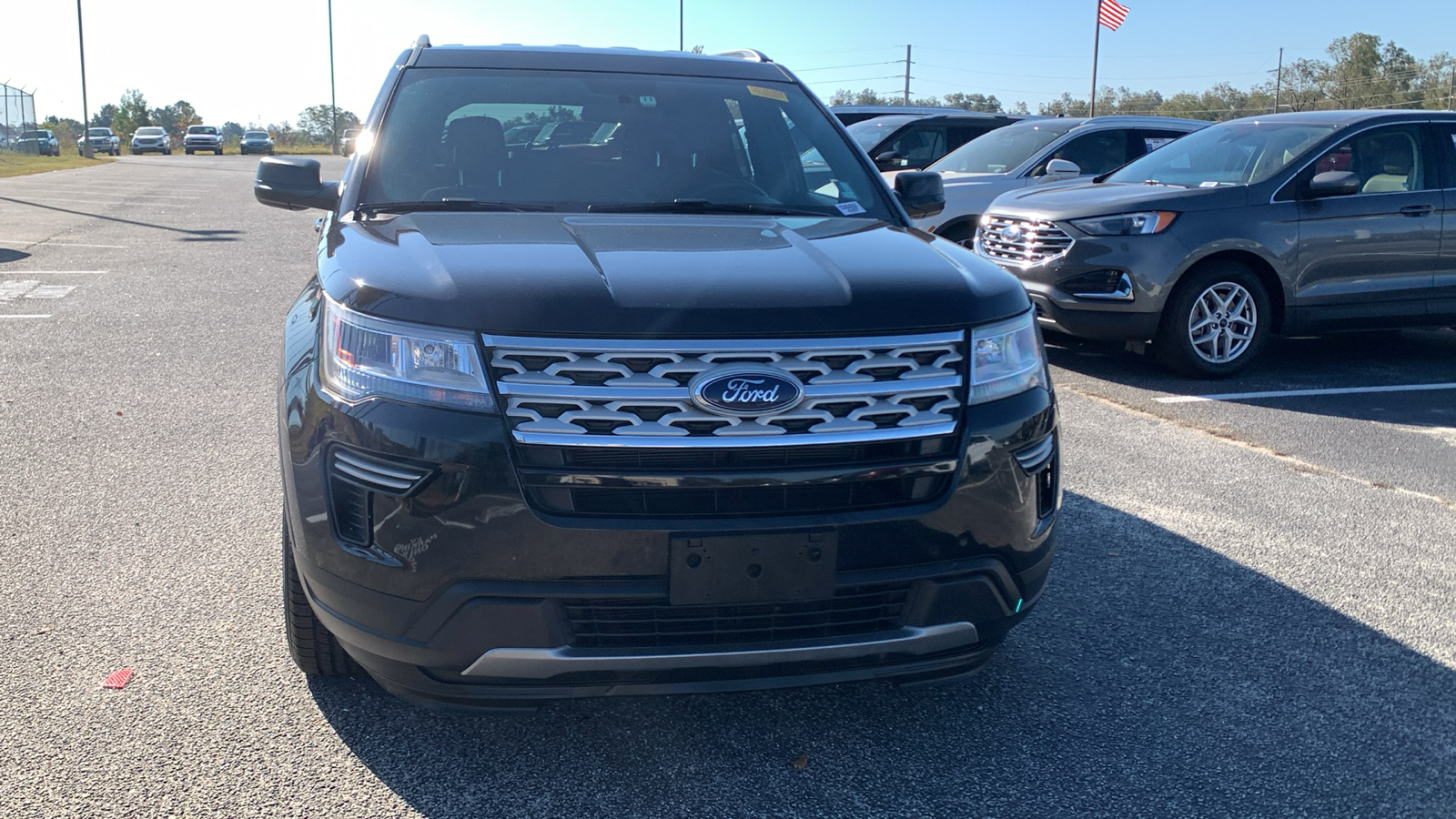 2019 Ford Explorer XLT 2