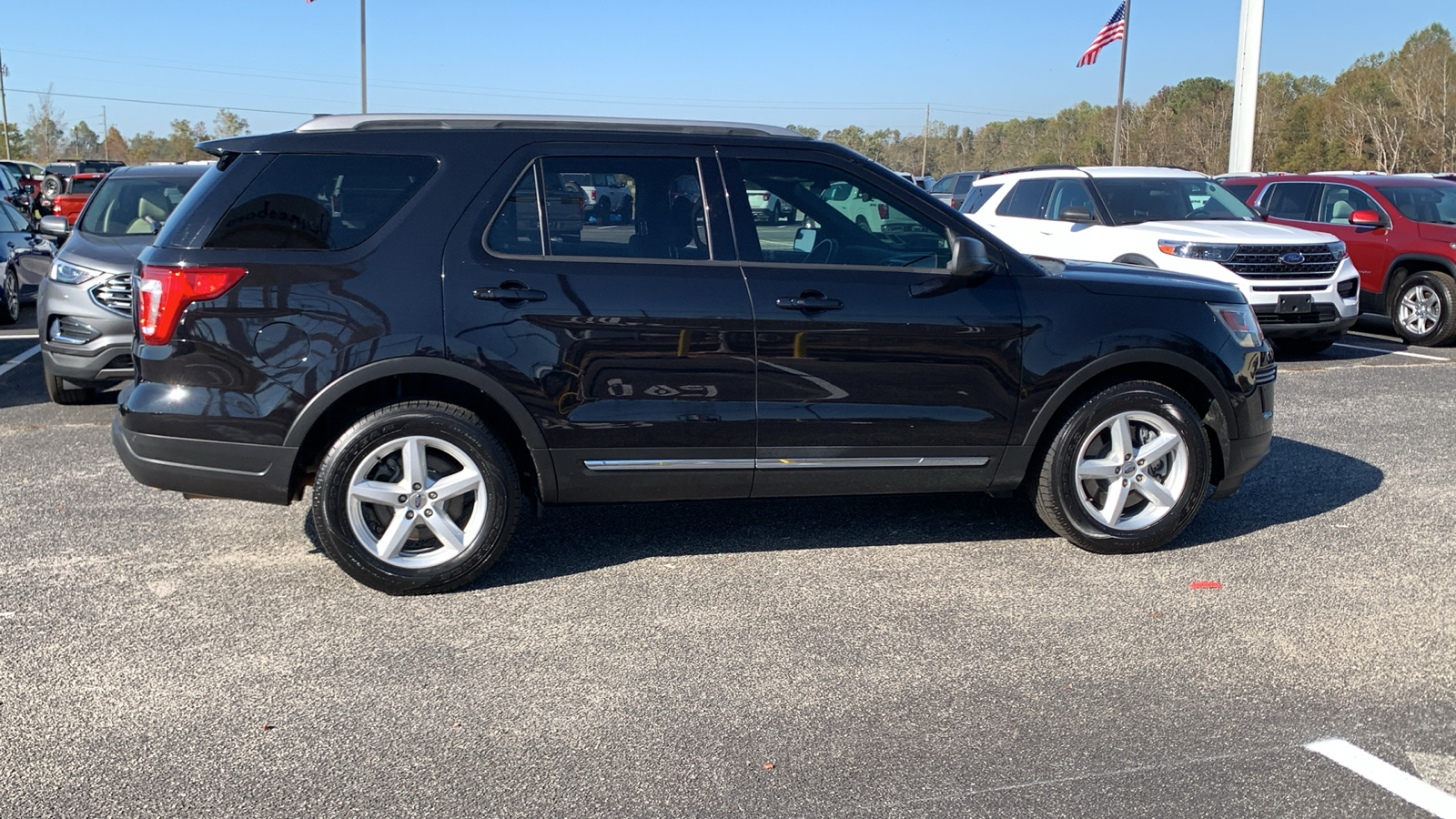 2019 Ford Explorer XLT 8