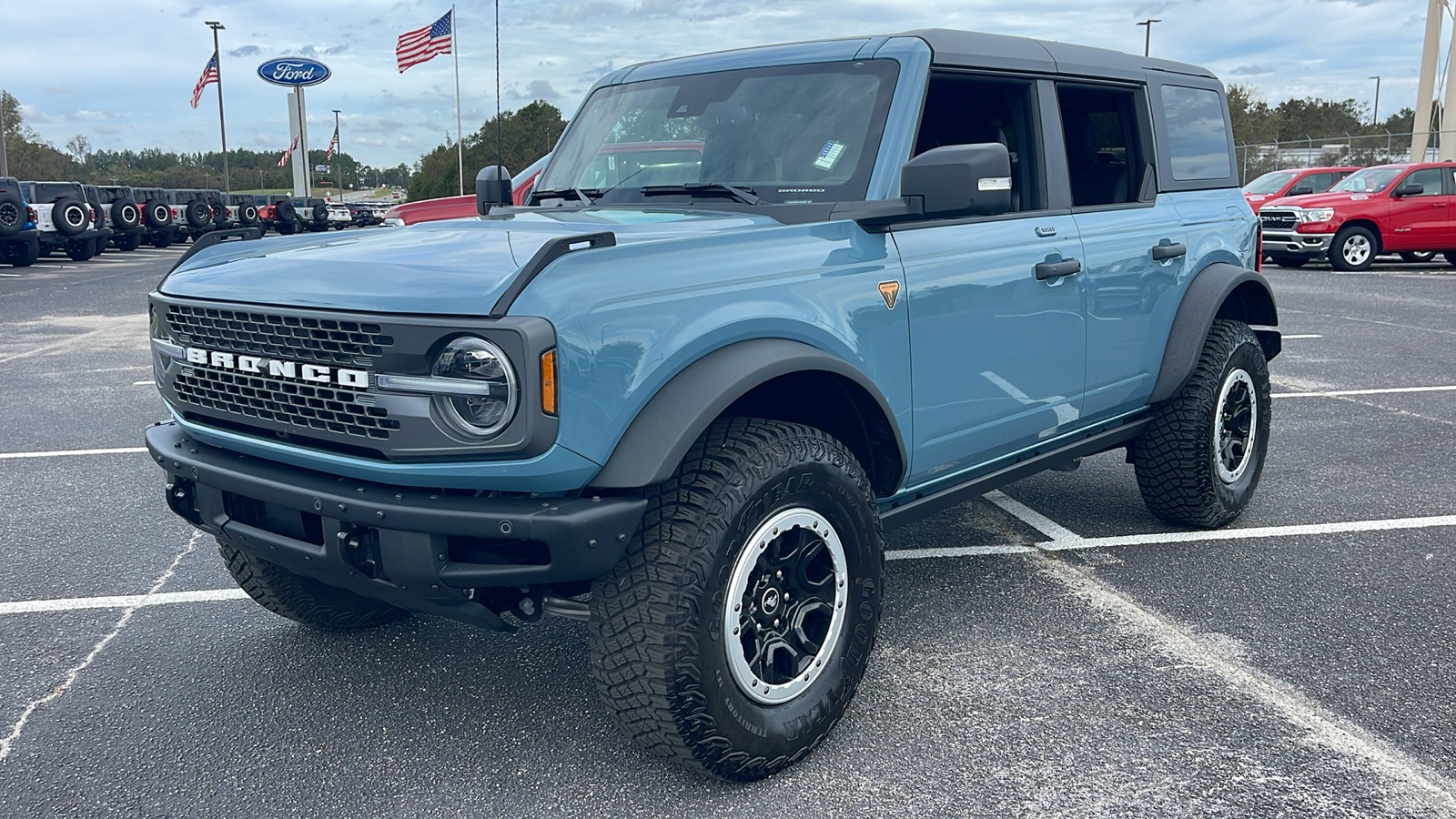 2023 Ford Bronco Badlands 4