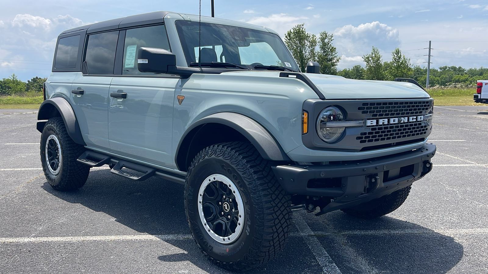 2024 Ford Bronco Badlands 1