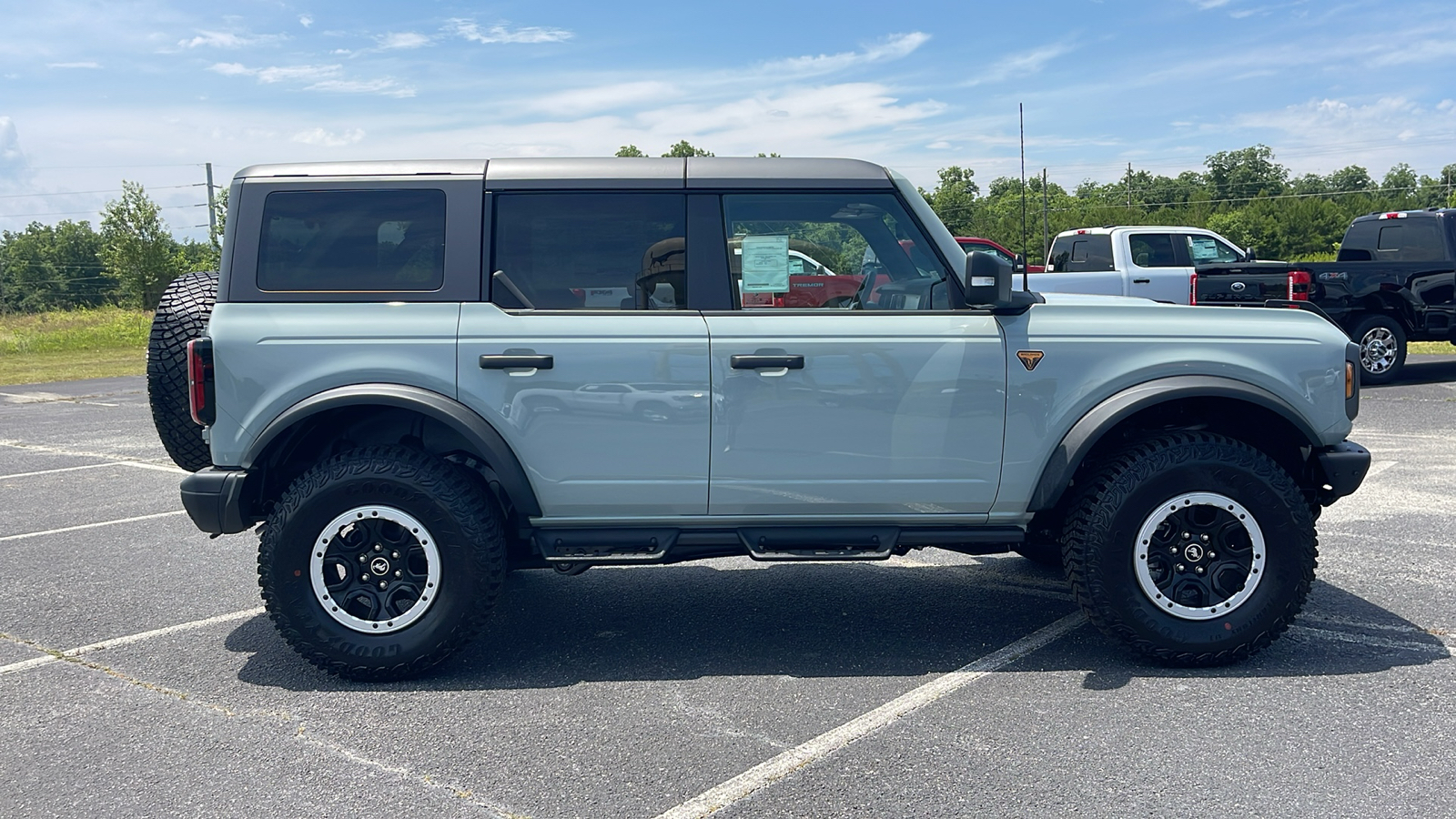 2024 Ford Bronco Badlands 8