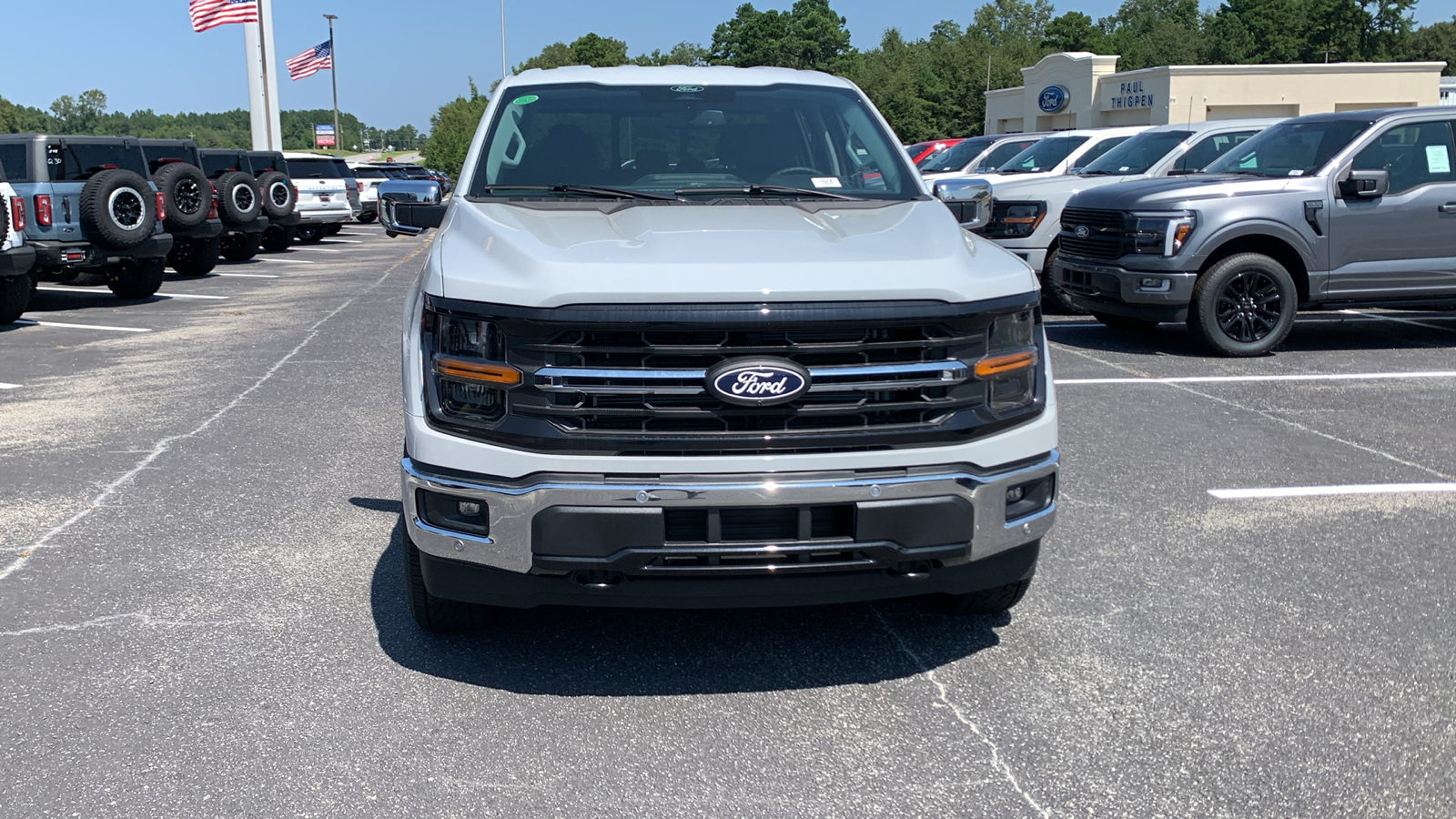 2024 Ford F-150 XLT 2