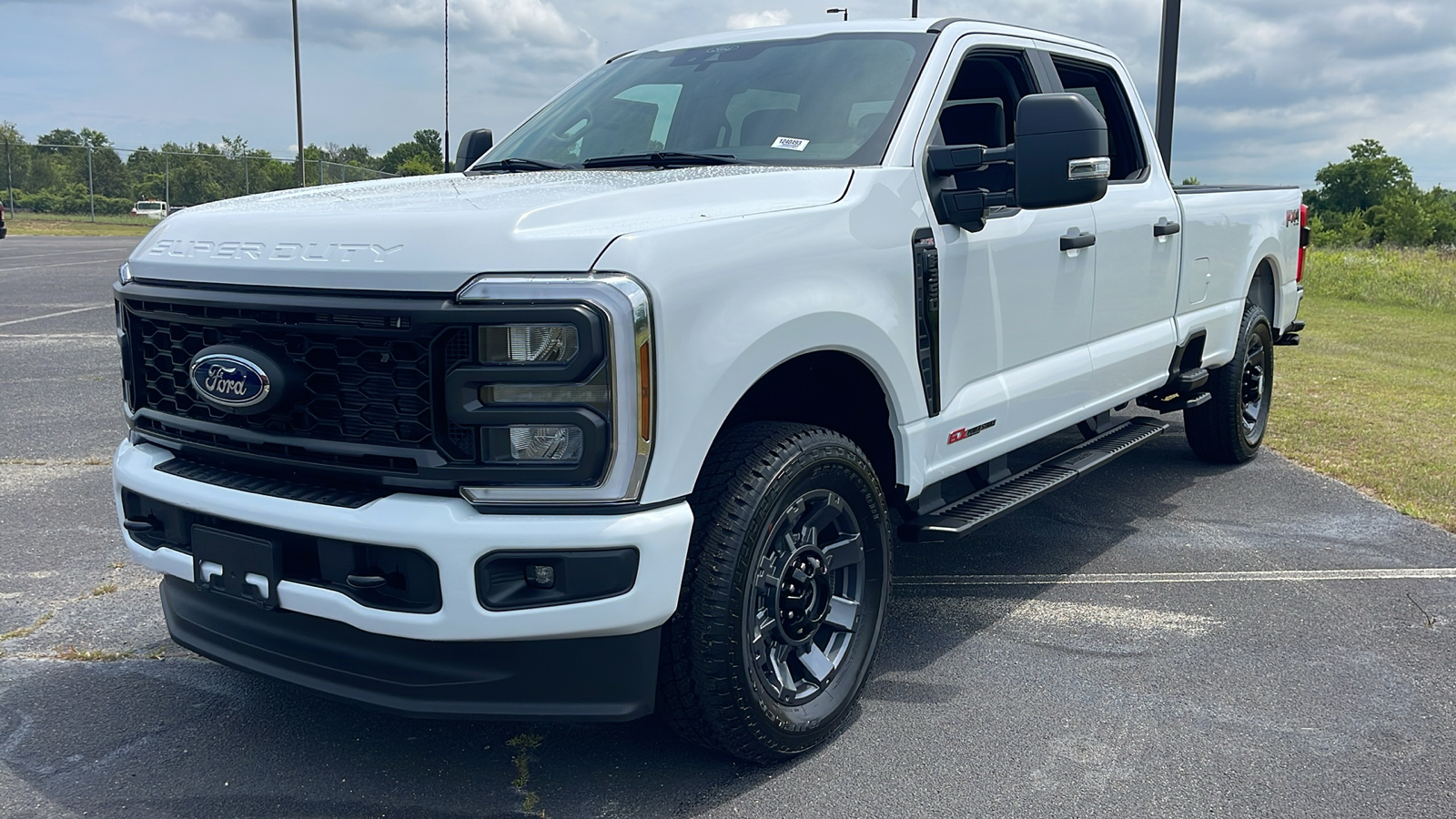 2024 Ford F-350SD XL 3