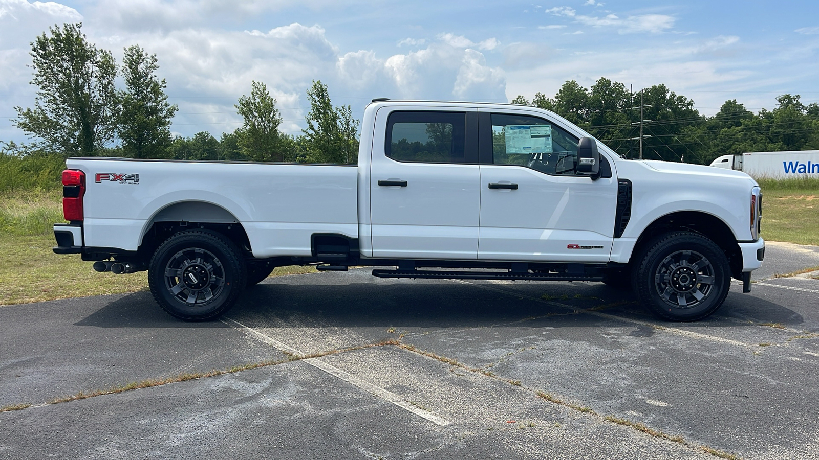 2024 Ford F-350SD XL 8