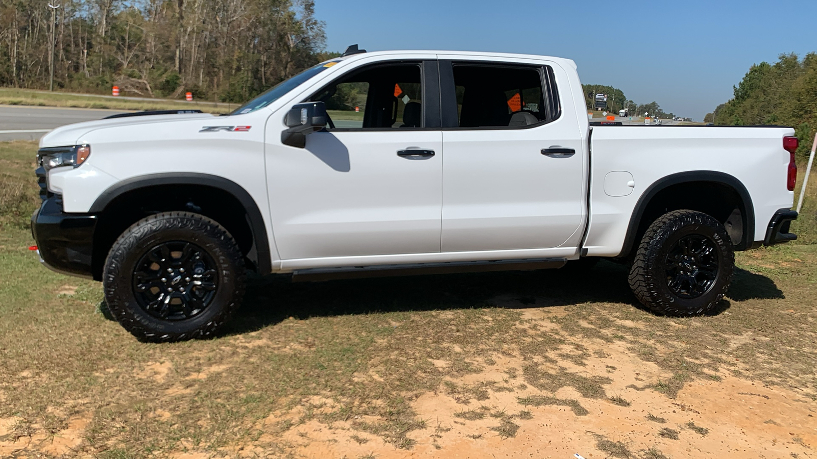 2023 Chevrolet Silverado 1500 ZR2 4