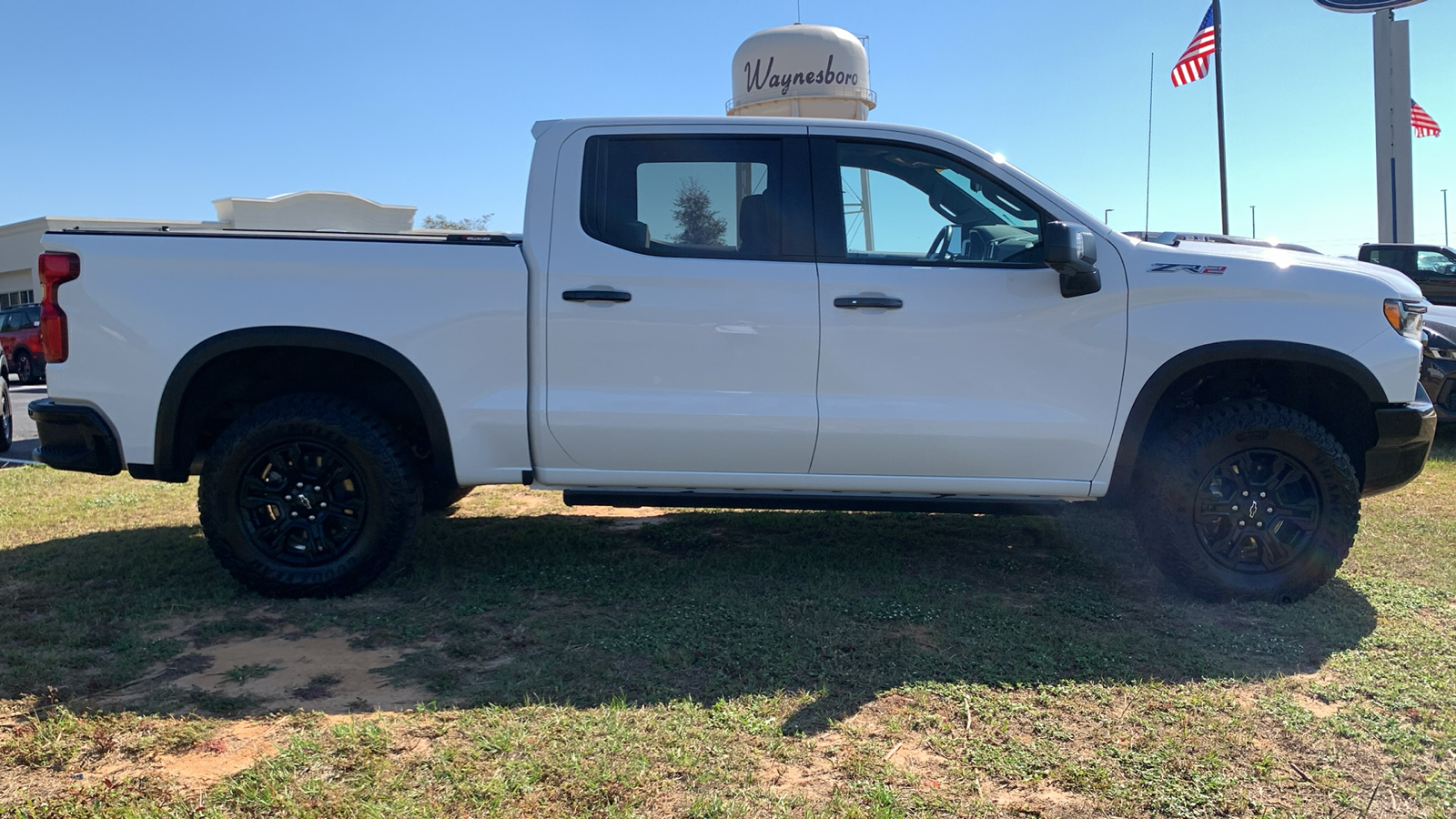 2023 Chevrolet Silverado 1500 ZR2 8