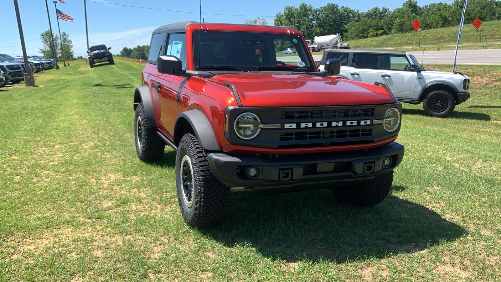 2024 Ford Bronco Black Diamond 1