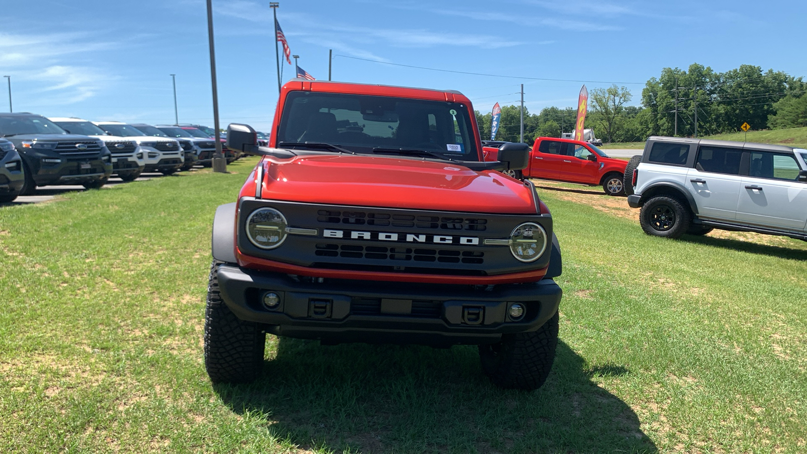 2024 Ford Bronco Black Diamond 2