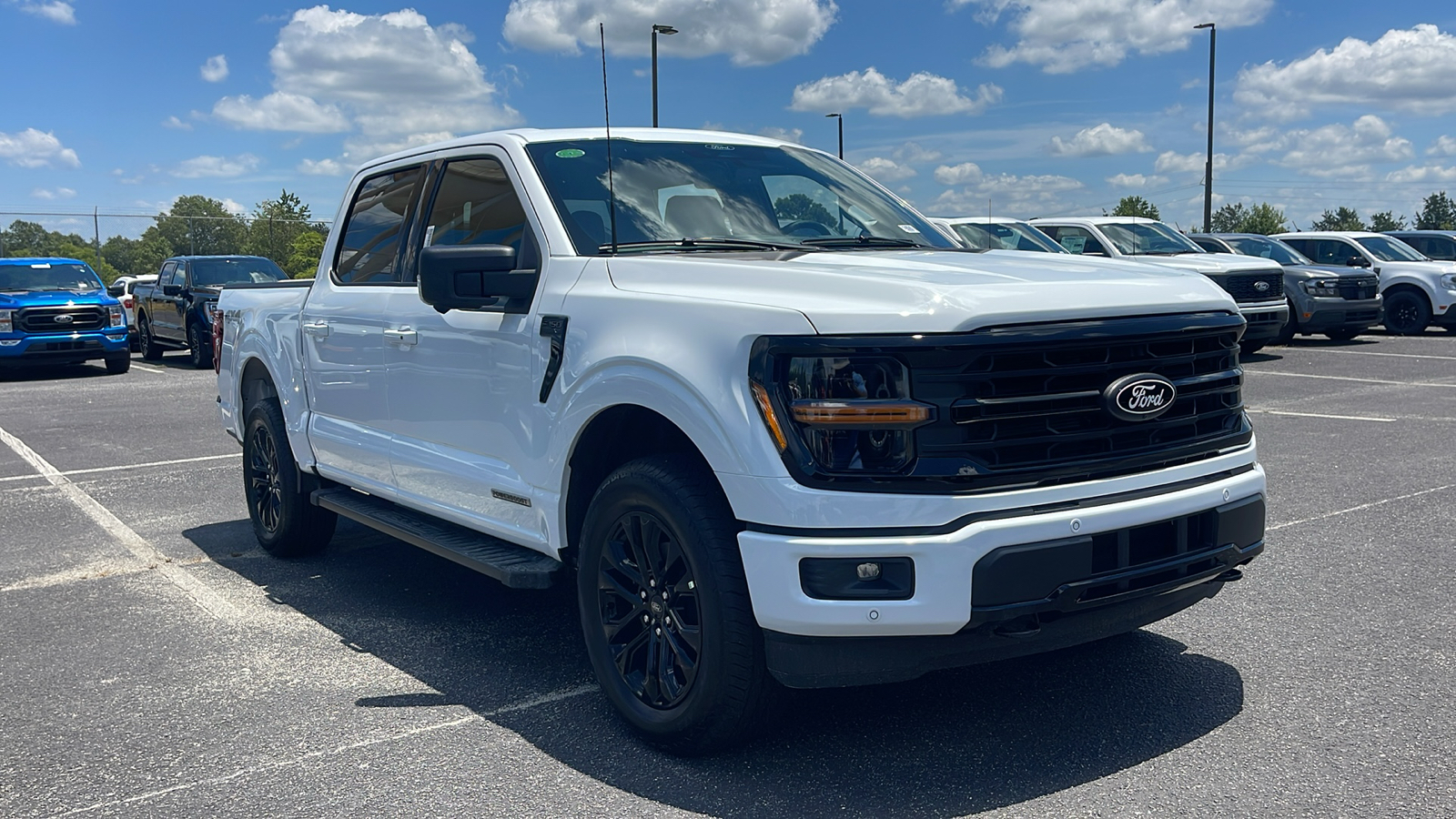 2024 Ford F-150 XLT 2