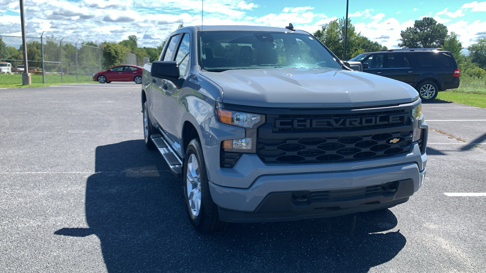 2024 Chevrolet Silverado 1500 Custom 1