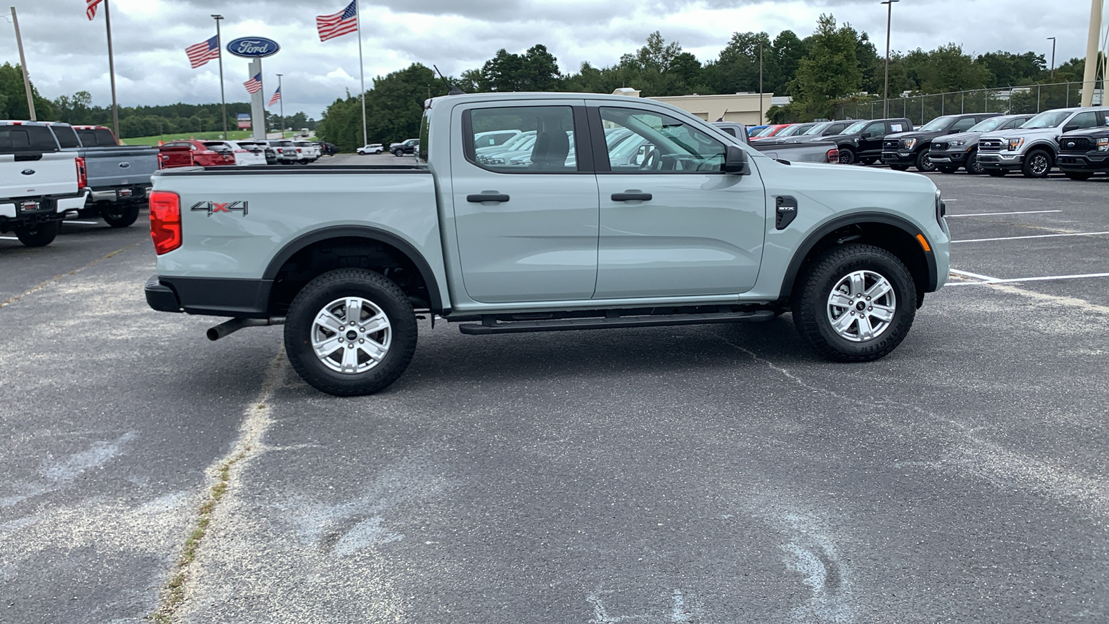 2024 Ford Ranger XL 8