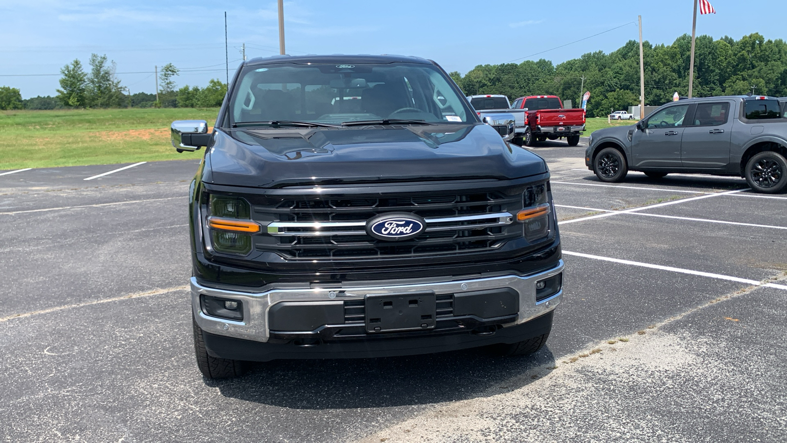 2024 Ford F-150 XLT 2