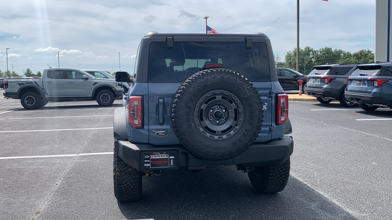 2024 Ford Bronco Outer Banks 6