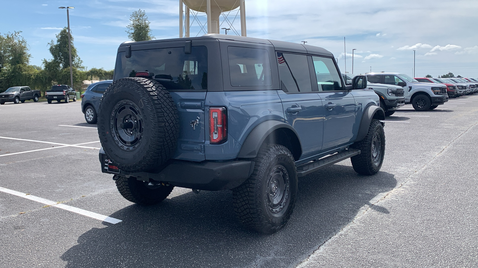 2024 Ford Bronco Outer Banks 7