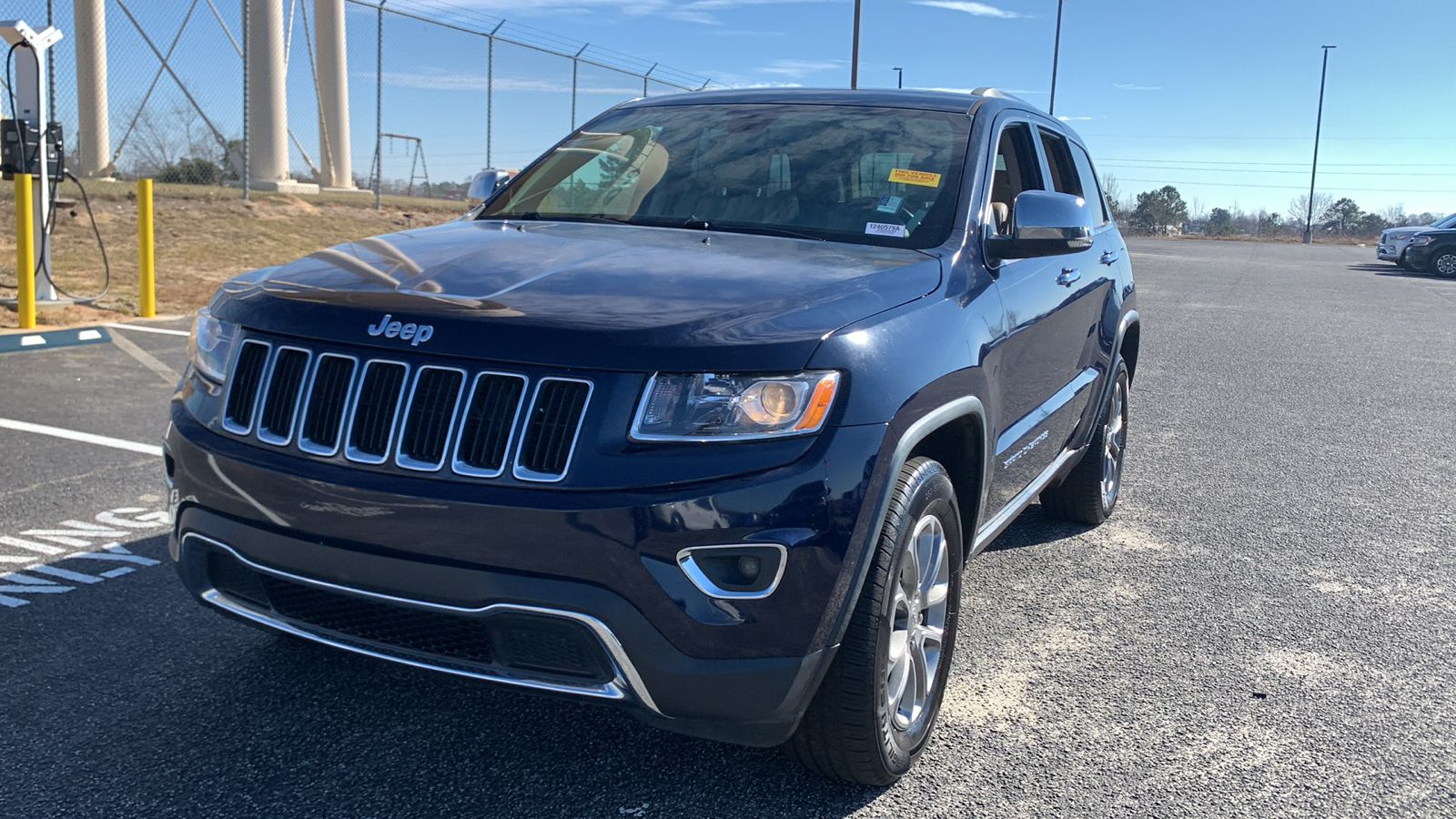 2016 Jeep Grand Cherokee Limited 3