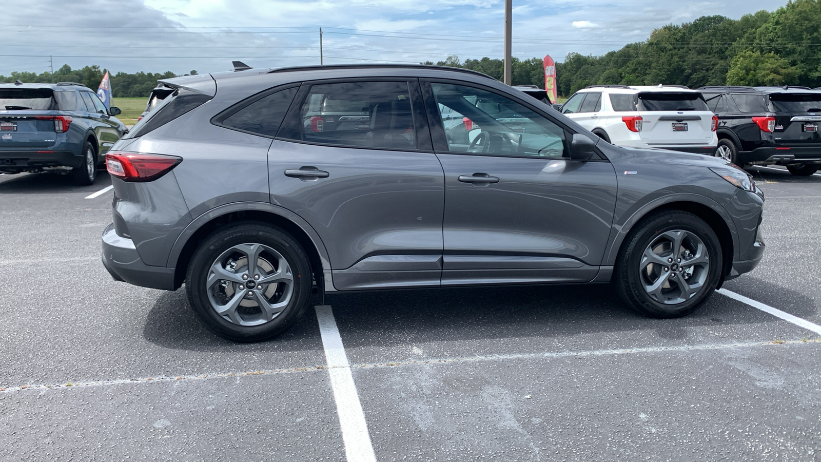 2024 Ford Escape ST-Line 8