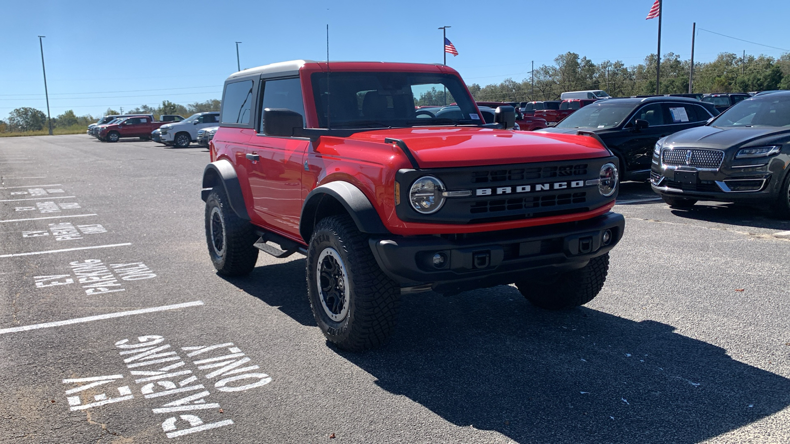 2023 Ford Bronco Black Diamond 1