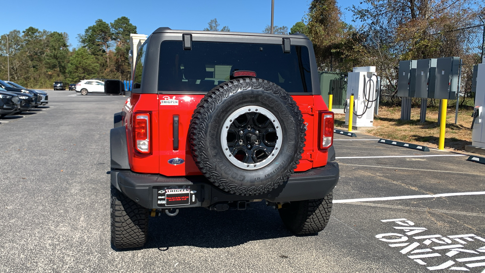 2023 Ford Bronco Black Diamond 6