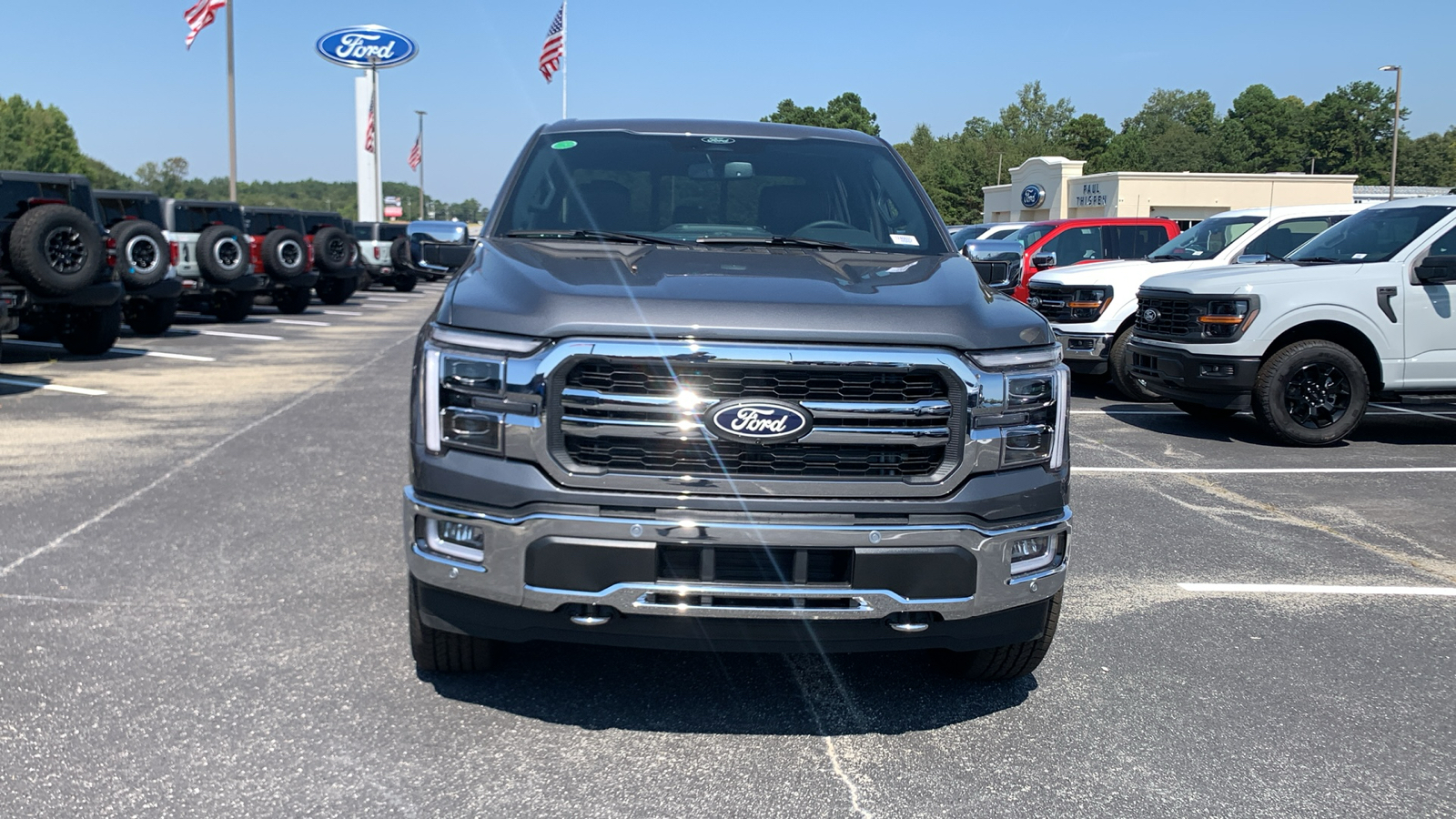 2024 Ford F-150 Lariat 2