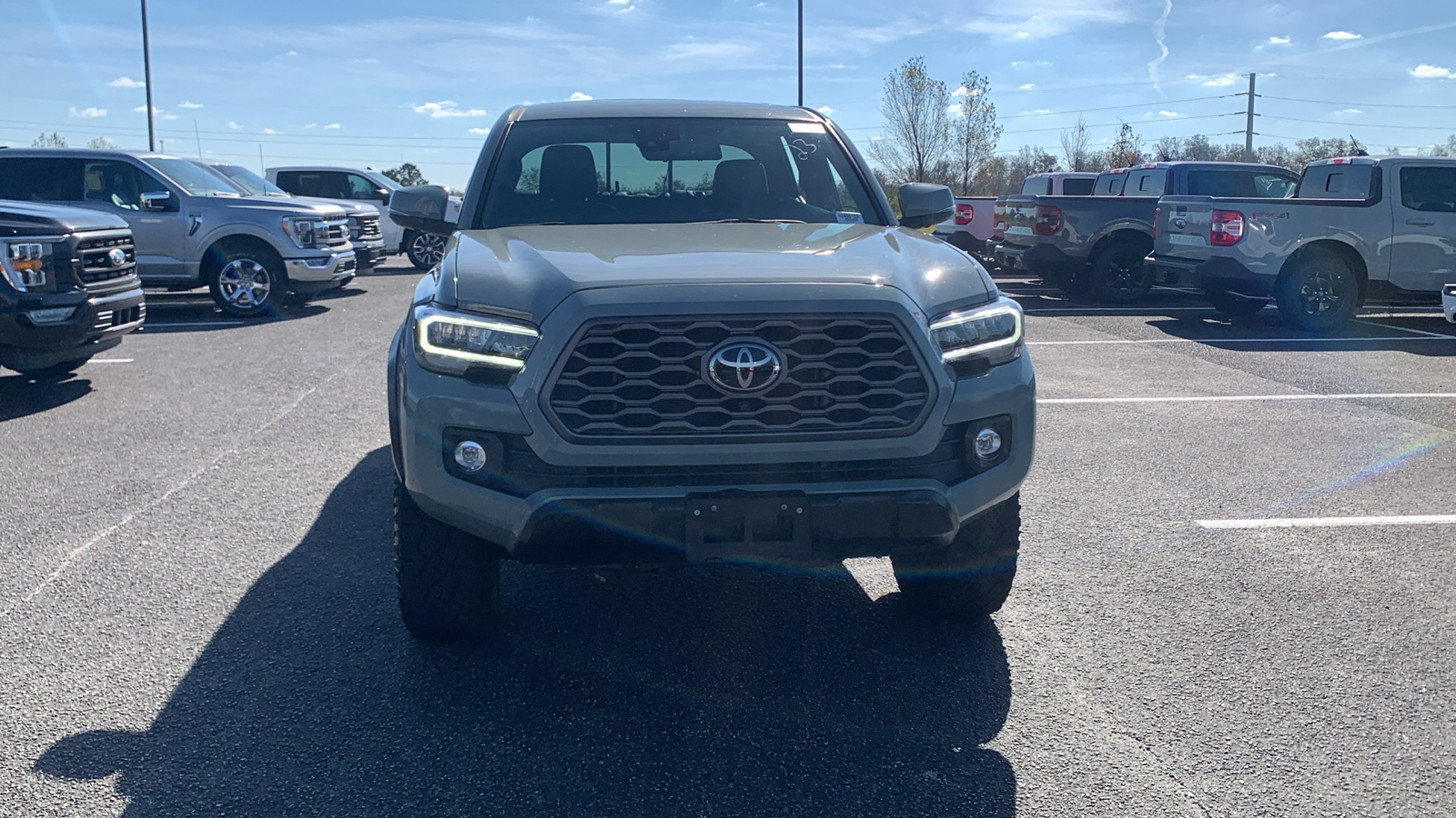 2023 Toyota Tacoma TRD Off-Road 2