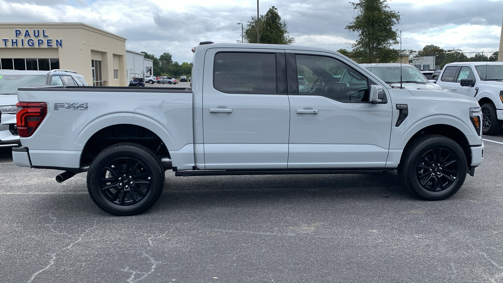 2024 Ford F-150 Platinum 8