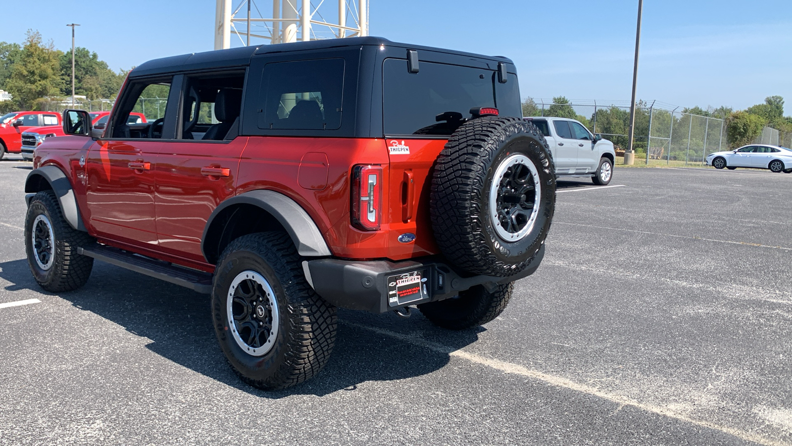 2024 Ford Bronco Outer Banks 5