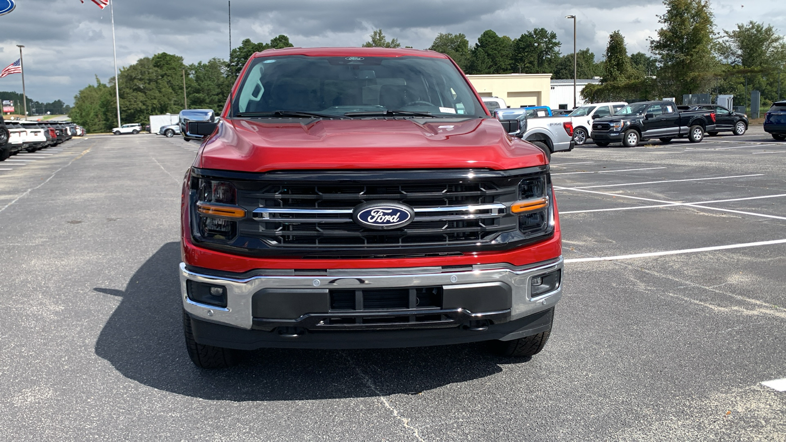 2024 Ford F-150 XLT 2