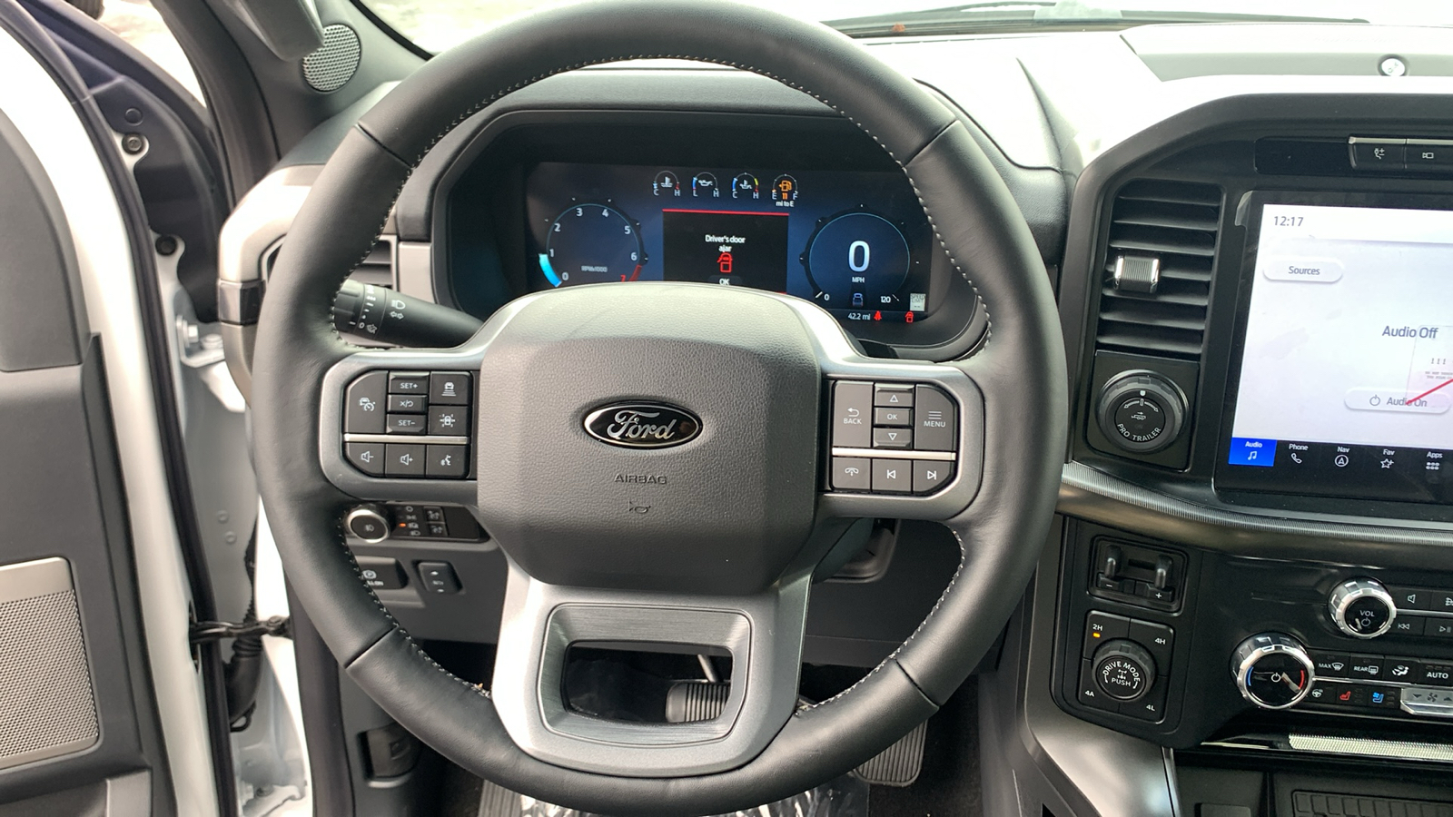 2024 Ford F-150 Lariat 18