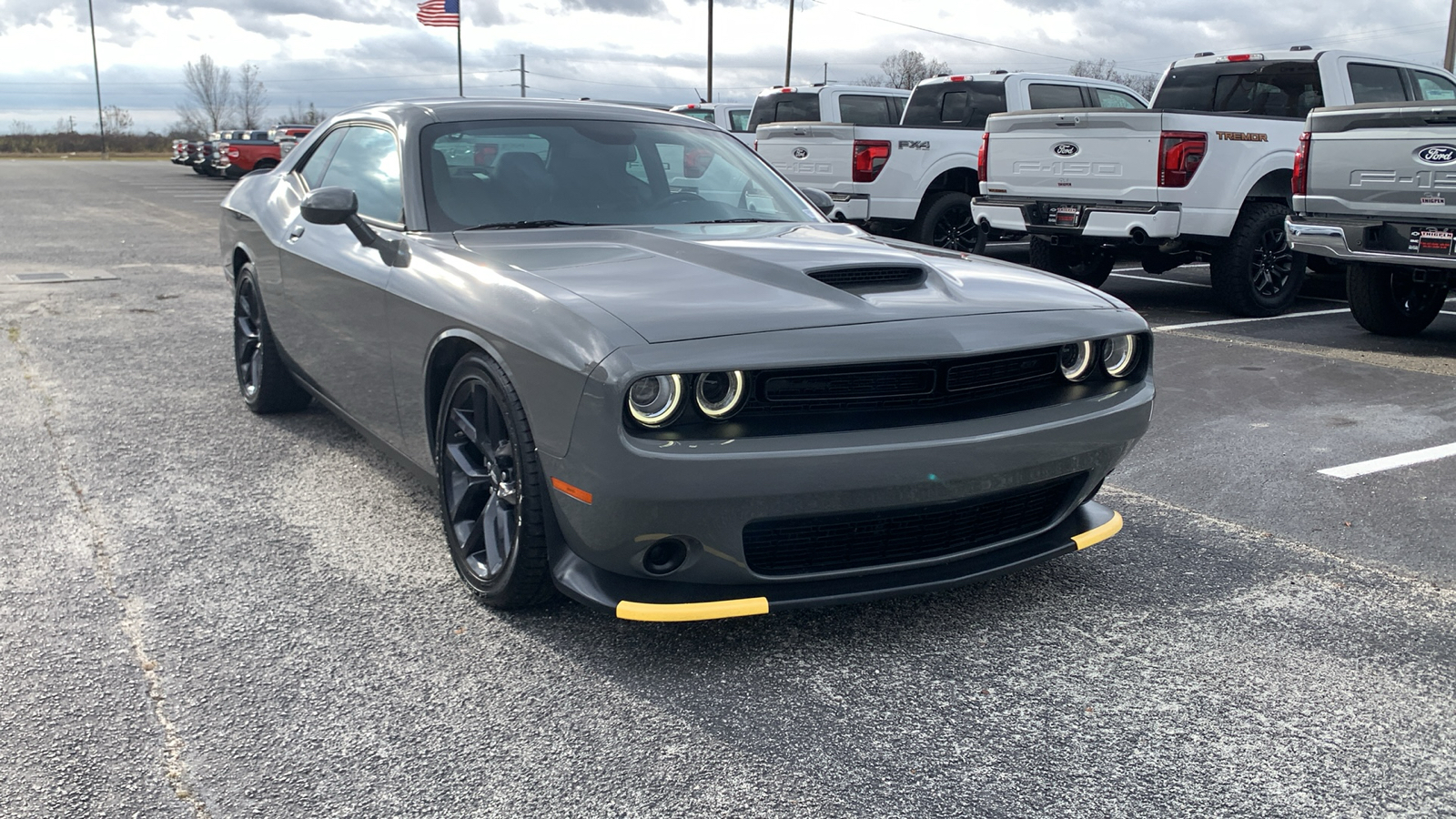 2023 Dodge Challenger GT 1