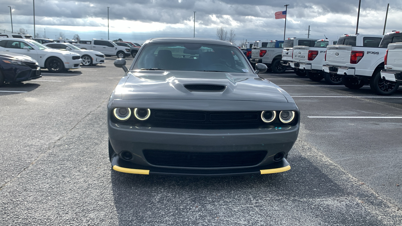 2023 Dodge Challenger GT 2