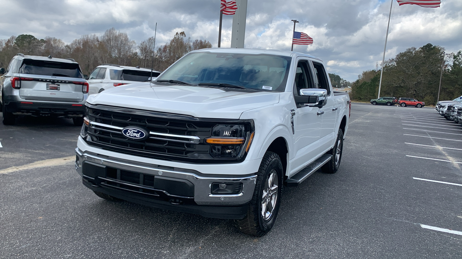 2024 Ford F-150 XLT 3