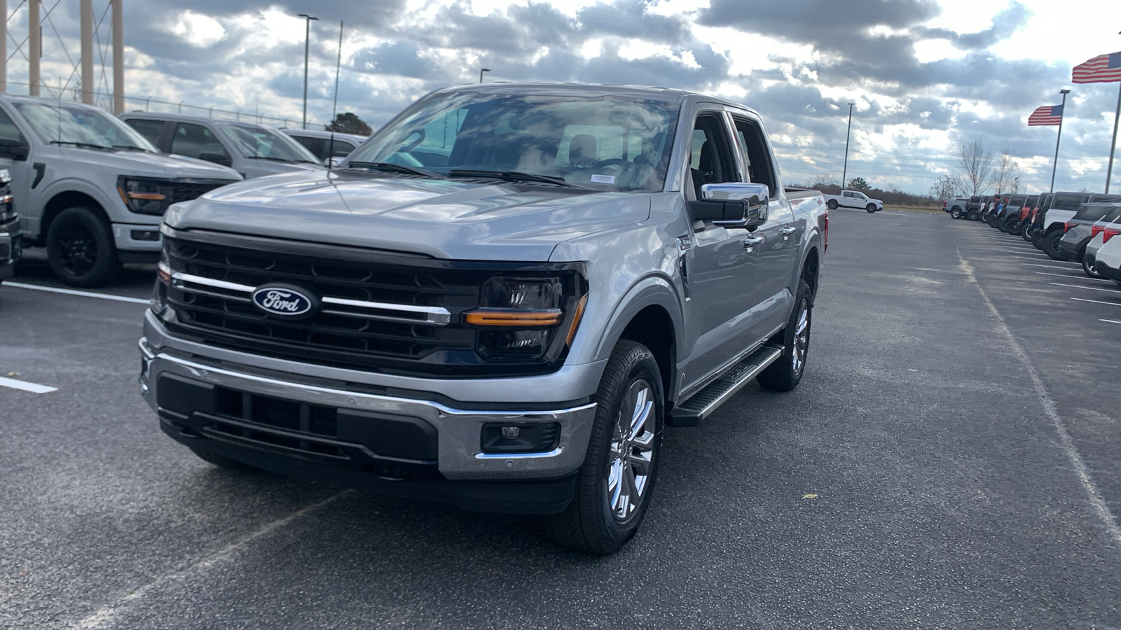 2024 Ford F-150 XLT 3