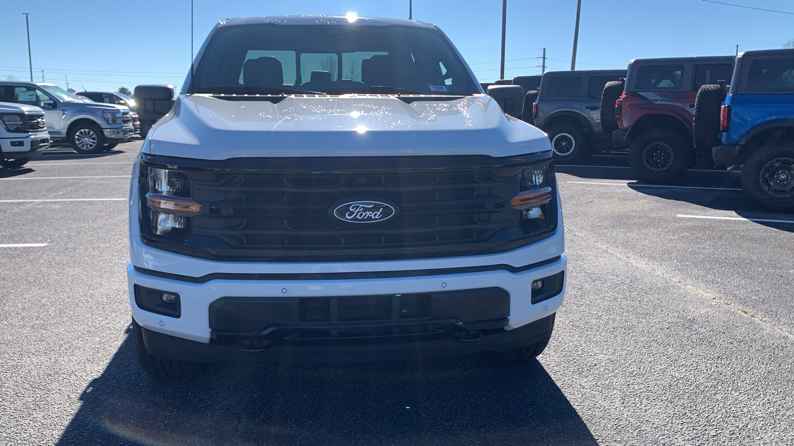 2024 Ford F-150 XLT 2