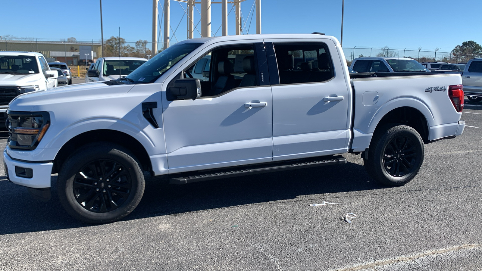 2024 Ford F-150 XLT 4