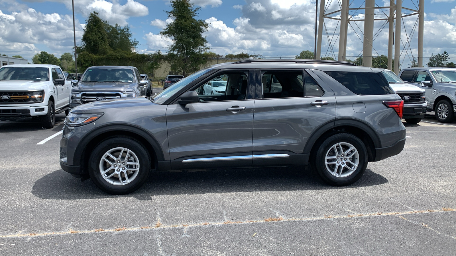 2025 Ford Explorer Active 4