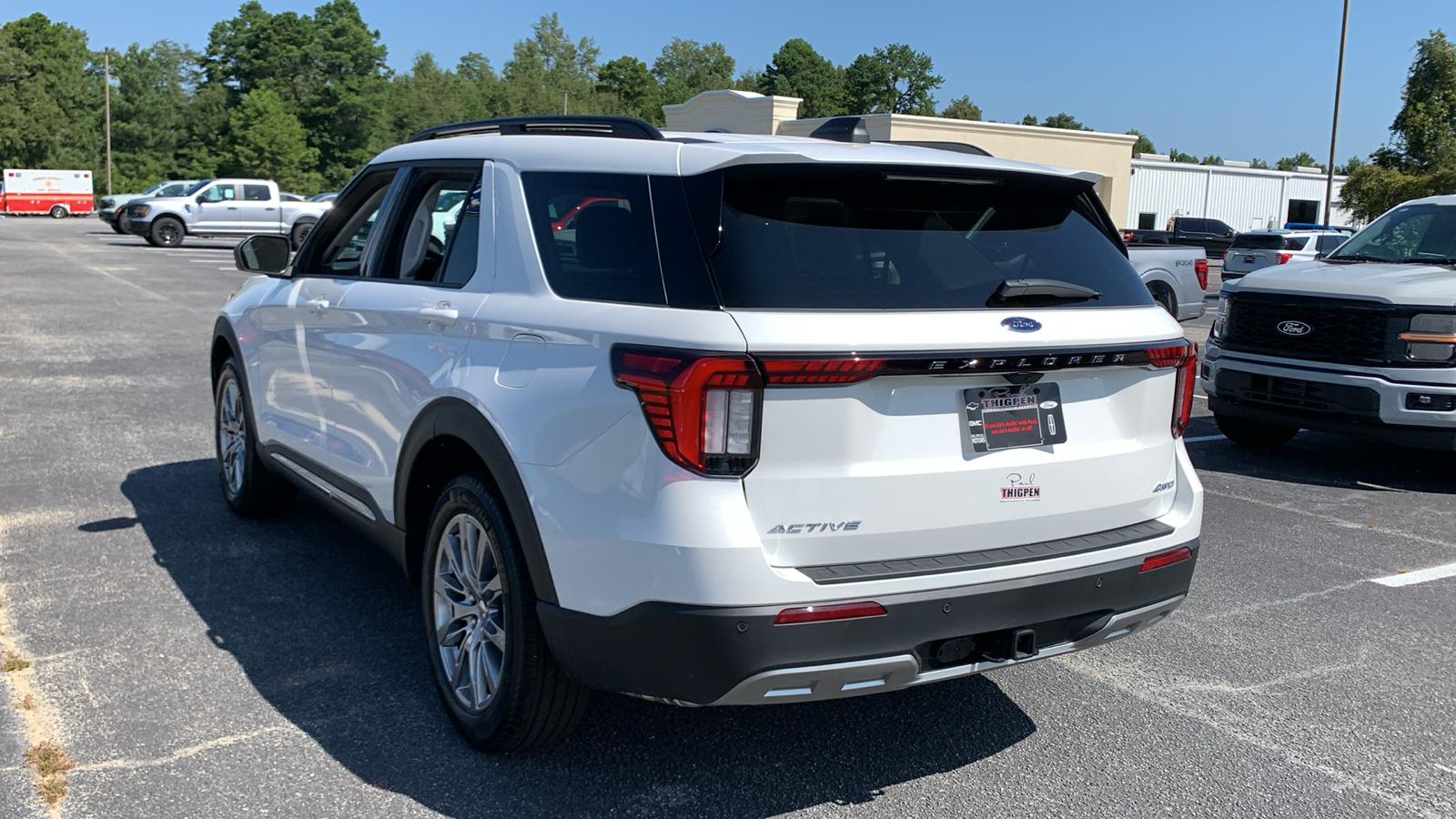 2025 Ford Explorer Active 5