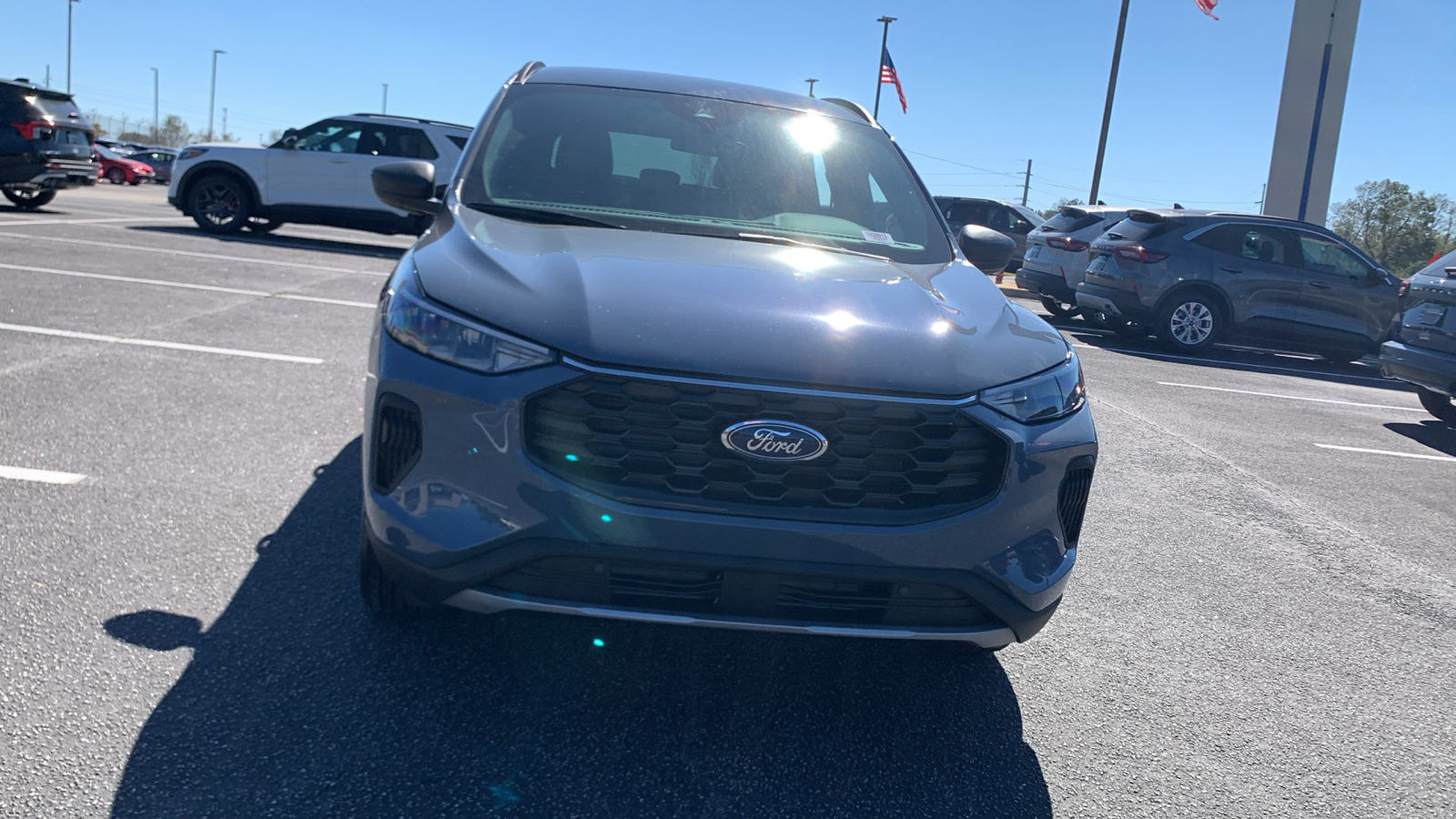 2025 Ford Escape ST-Line 2