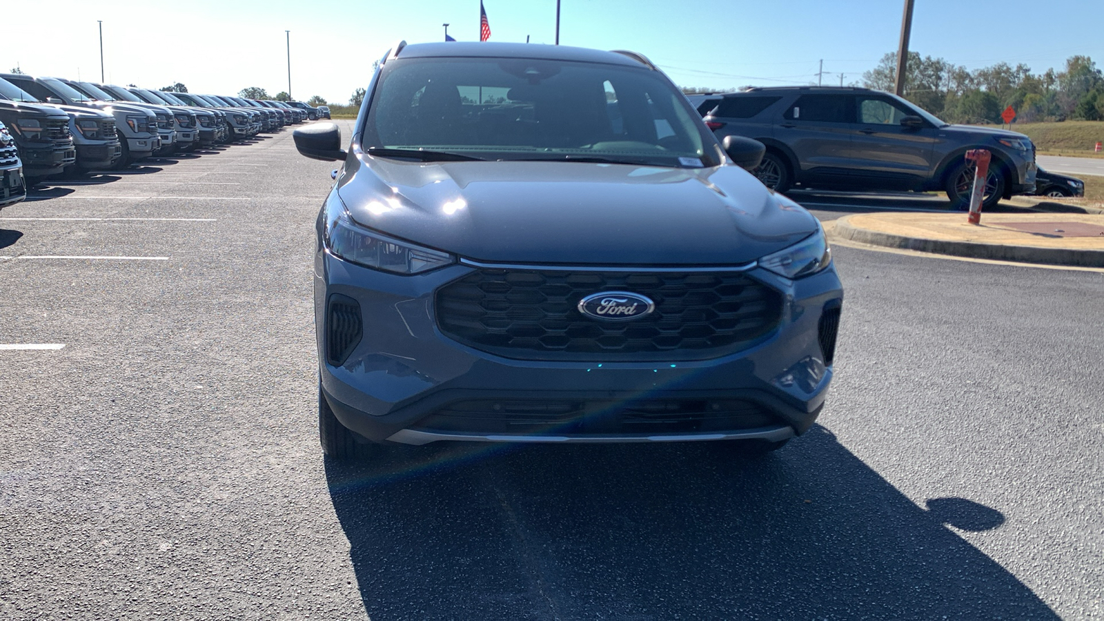 2025 Ford Escape ST-Line 2