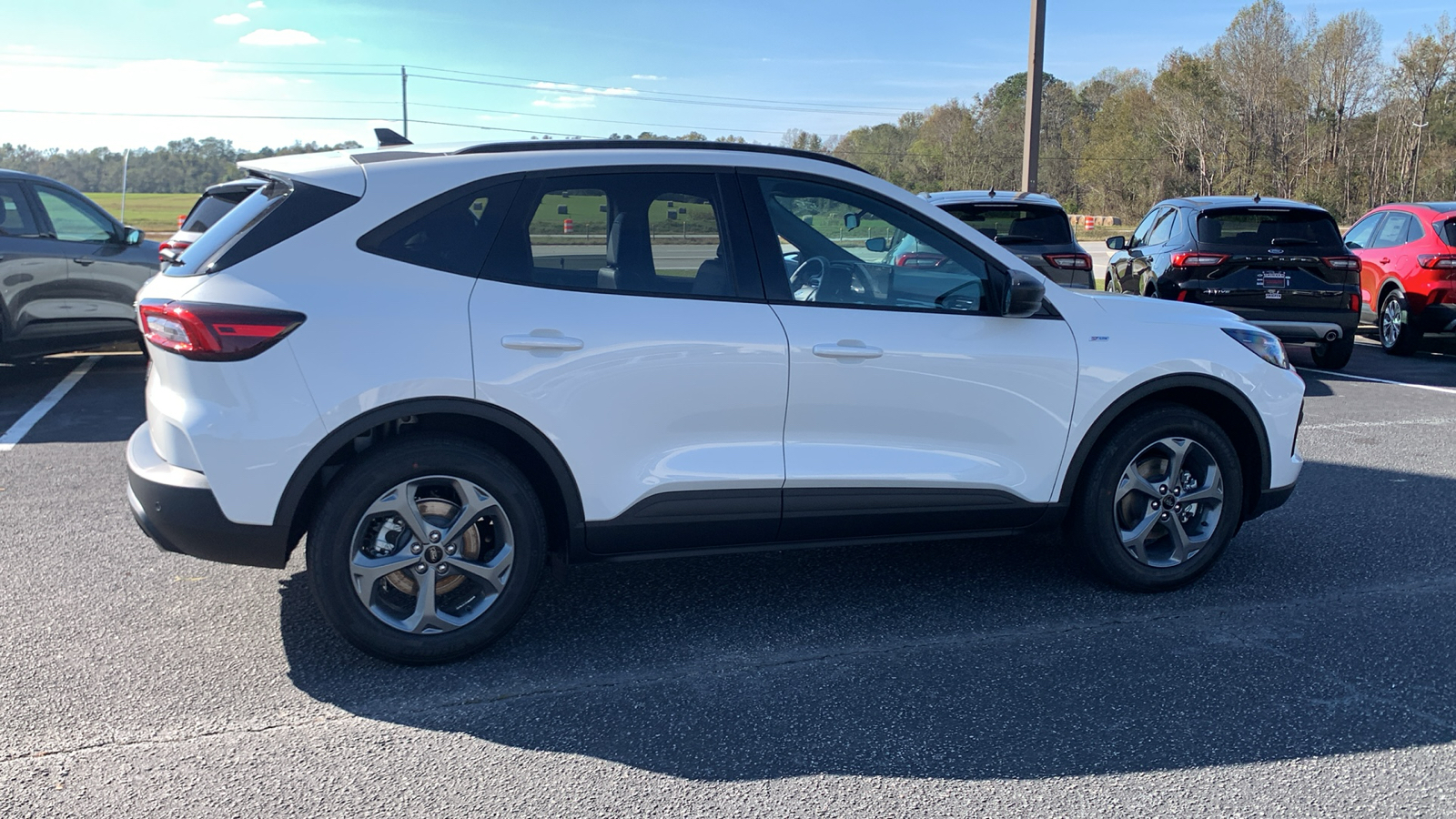 2025 Ford Escape ST-Line 8