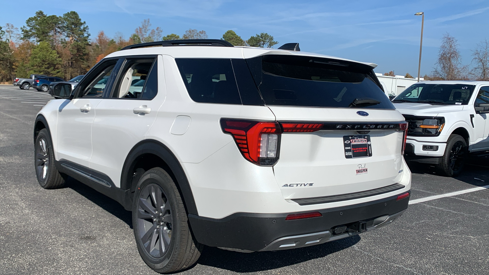 2025 Ford Explorer Active 5