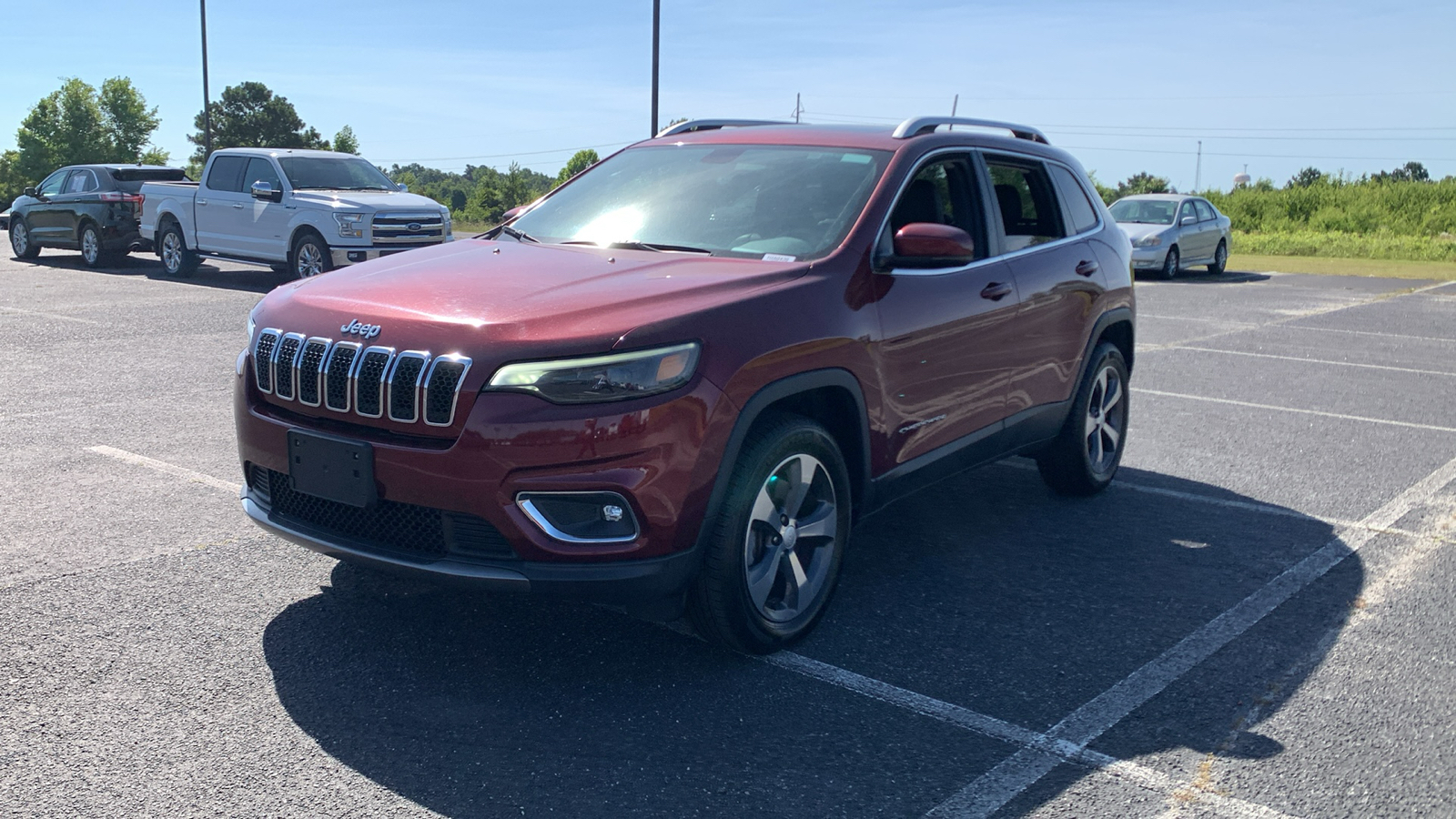 2019 Jeep Cherokee Limited 3