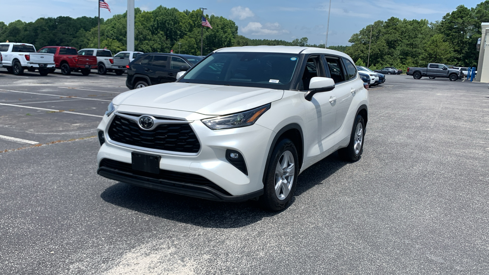 2021 Toyota Highlander LE 3