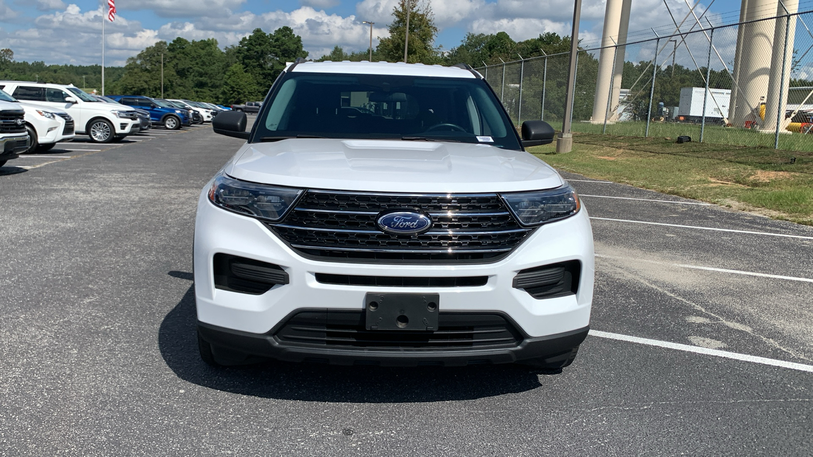 2021 Ford Explorer XLT 2