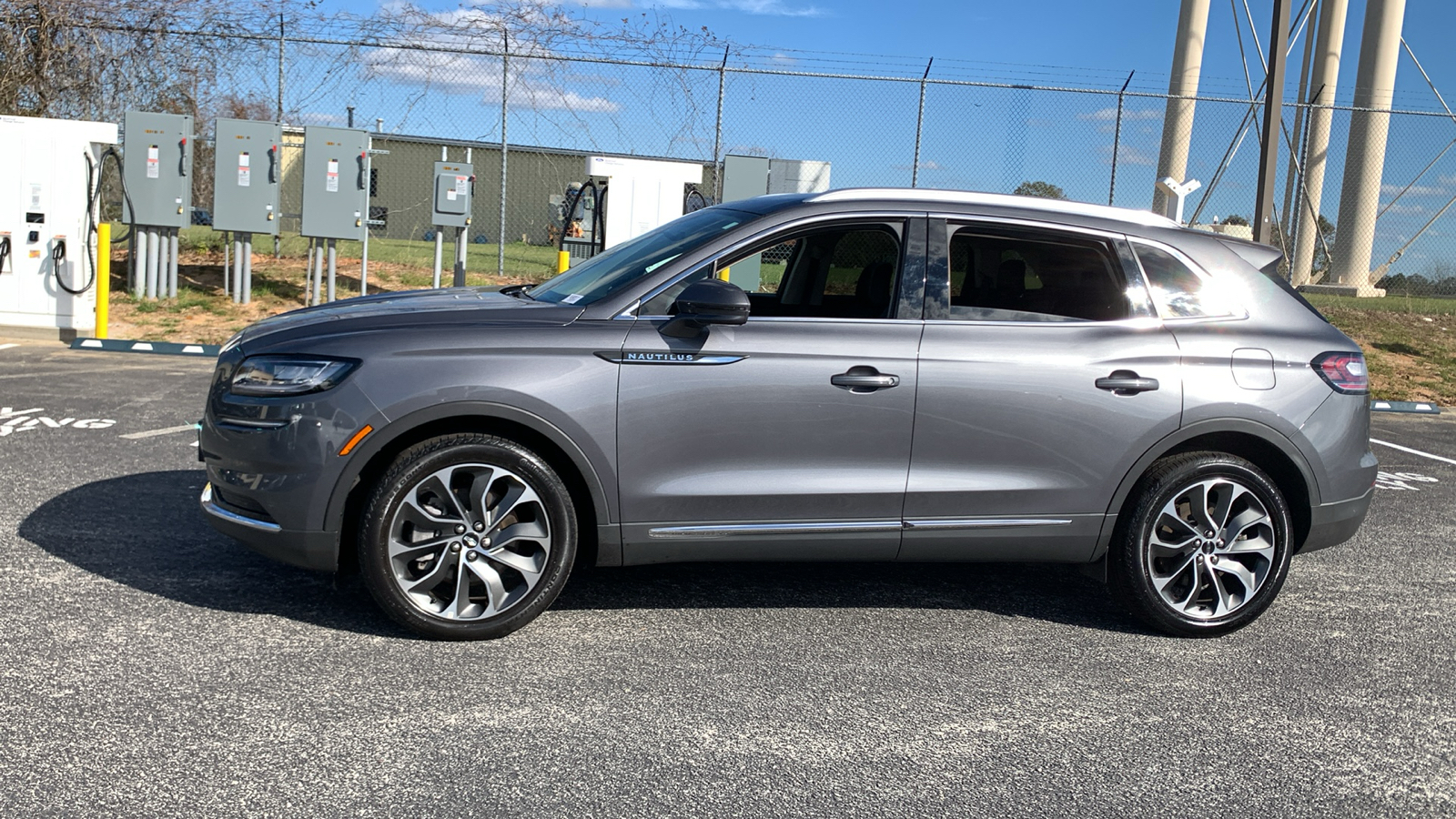 2021 Lincoln Nautilus Reserve 4