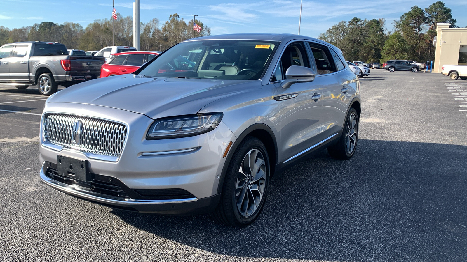 2023 Lincoln Nautilus Reserve 3