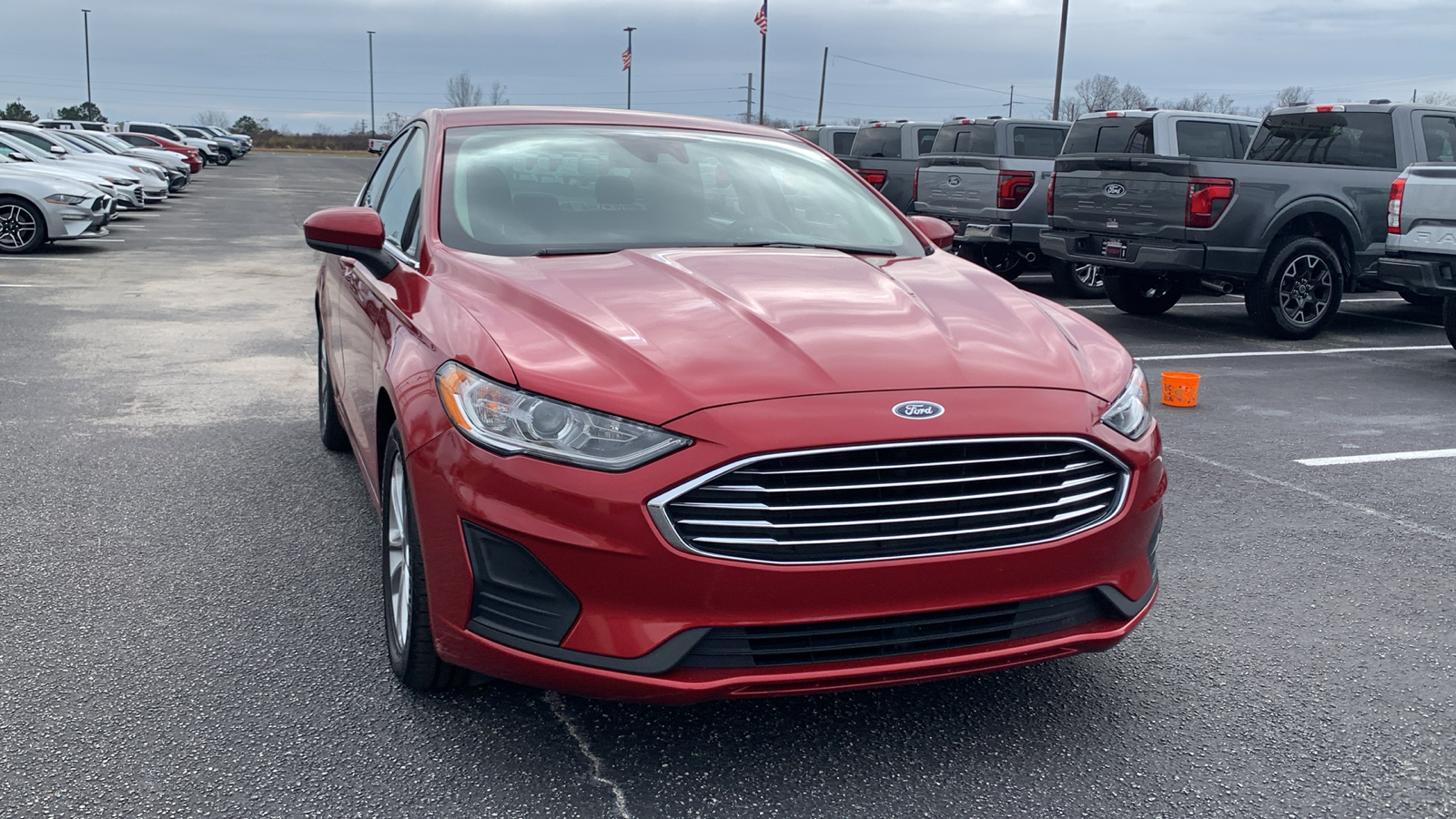 2020 Ford Fusion SE 1